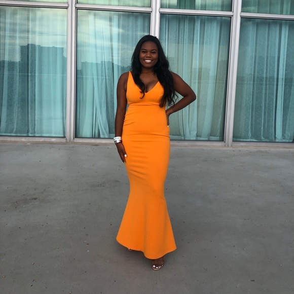 Melora Orange Sleeveless Maxi Dress from Lulu’s - Picture 4 of 4